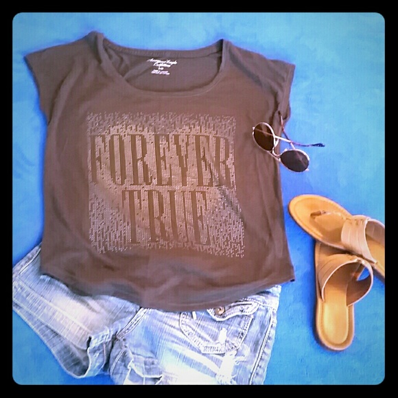 American eagle grey t-shirt