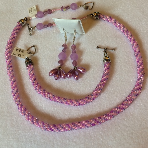 FINAL SALE PRICE 🎉HP🎉Handmade Pink Braids Glass/Pearl Jewelry Set
