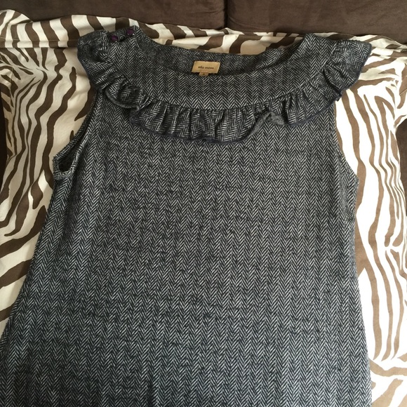 Ruffle Sleeveless