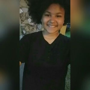 Meet your Posher, Samara