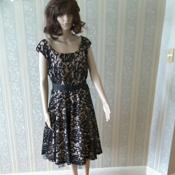 Lace dress