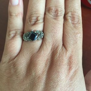 Black ring