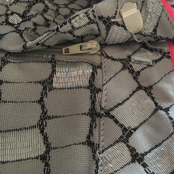 Patterned Shorts - image 4