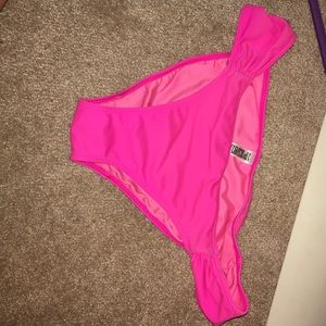 Hot pink vs swim bottoms