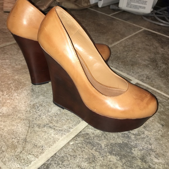 Steven Madden leather heels - Picture 2 of 2