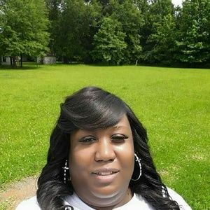 Meet your Posher, Felicia