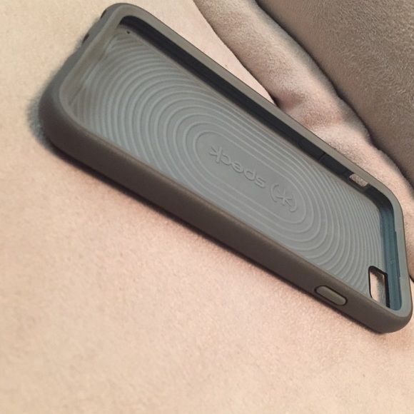 Speck Products CandyShell Grip Case for iPhone 6/6S - White  iPhone 6s speck case