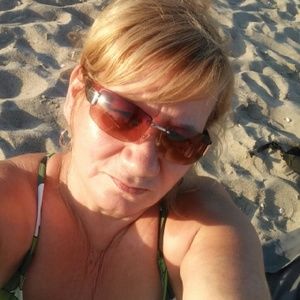 Meet your Posher, Yolanda