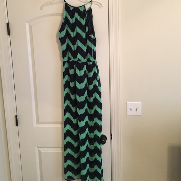Maxi Dress - Picture 3 of 4