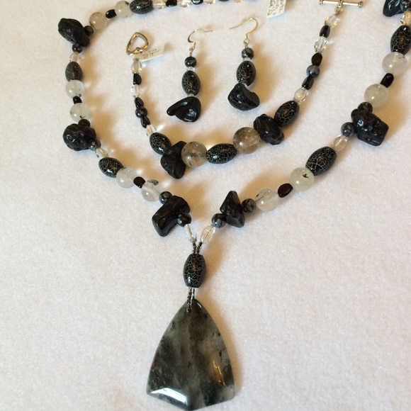 FINAL SALE PRICE Handmade OOAK Lava Stone, Quartz & Glass Jewel Set - Picture 4 of 4