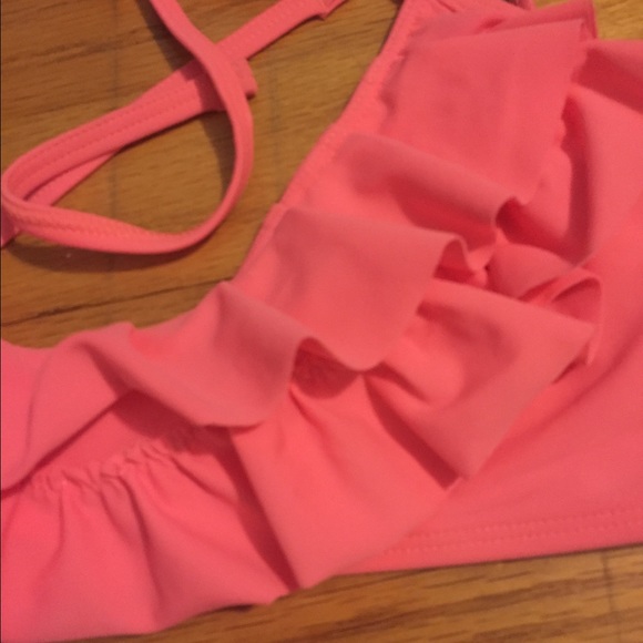 Ruffled bikini top - Picture 3 of 4