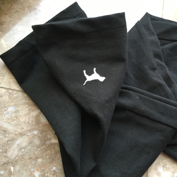 •SOLD•NWT vs pink leggings - Picture 4 of 4