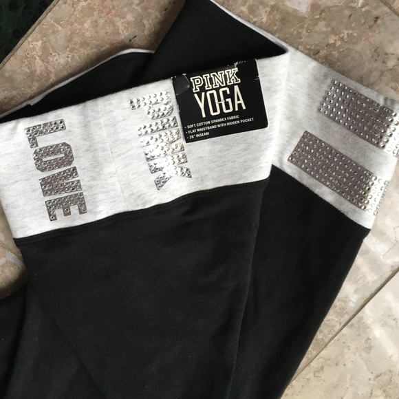 •SOLD•NWT vs pink leggings - Picture 2 of 4