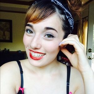 Meet your Posher, Kaz