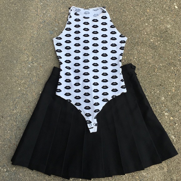 AA black lips bodysuit