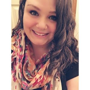 Meet your Posher, Alisha