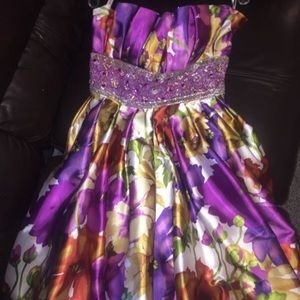 Short Formal Floral Bubble Dress