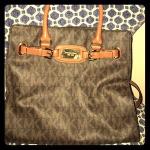 Michael Kors "North South Hamilton" bag
