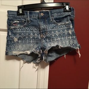 Tribal print Hollister shorts