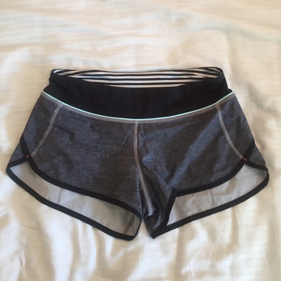 Lululemon speed shorts size 4!