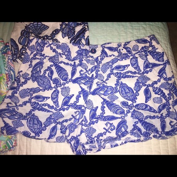 BUNDLE SOLD☀️Lilly shorts clean-out!! - Picture 2 of 3