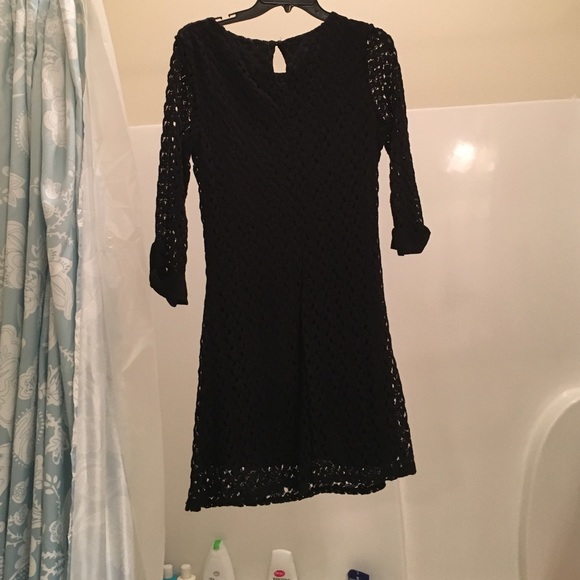 Black dress - Picture 2 of 2