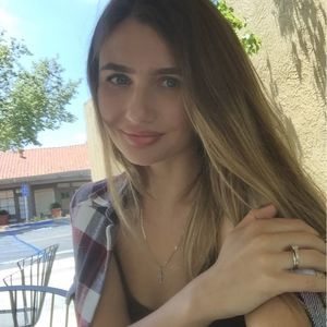 Meet your Posher, Daria