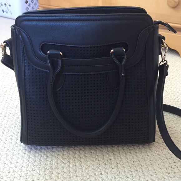 Black (fake) leather bag
