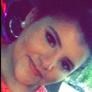 Meet your Posher, Karina