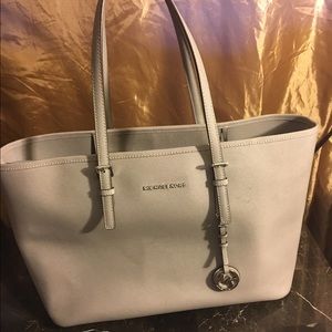 Michael Kors Jet Set Laptop Tote in Pearl Grey
