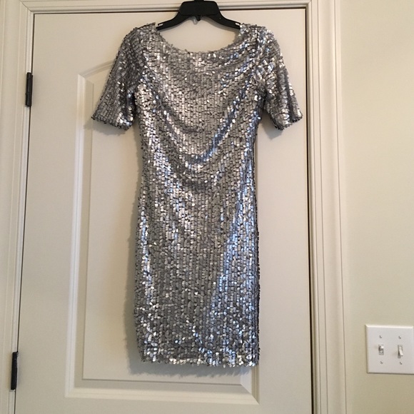 Silver sequined dress - Picture 1 of 2