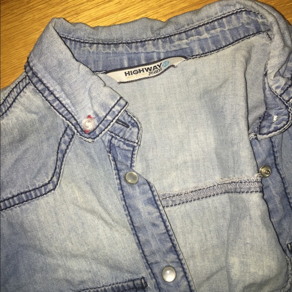 Denim button up - Picture 2 of 3