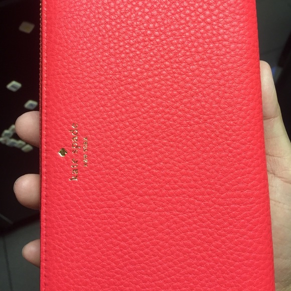 Kate spade Neda grey street wallet*sold* - Picture 4 of 4