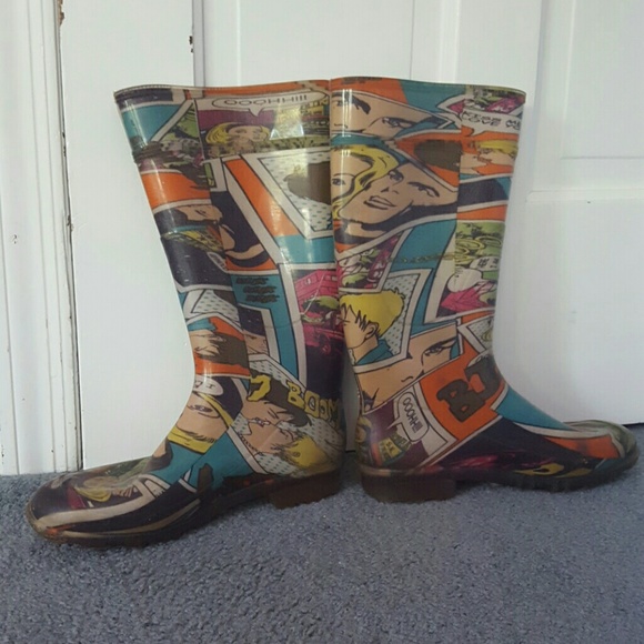 Comic book rainboots