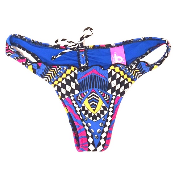 Brazilian scrunched bikini bottom