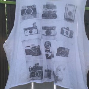 BRANDY MELVILLE crop top