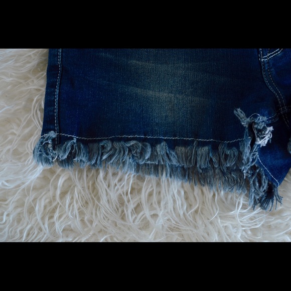 Jean shorts from Jens Warehouse! - Picture 2 of 2