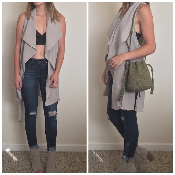 Henderson • Distressed Dark Wash Skinny - Picture 2 of 3