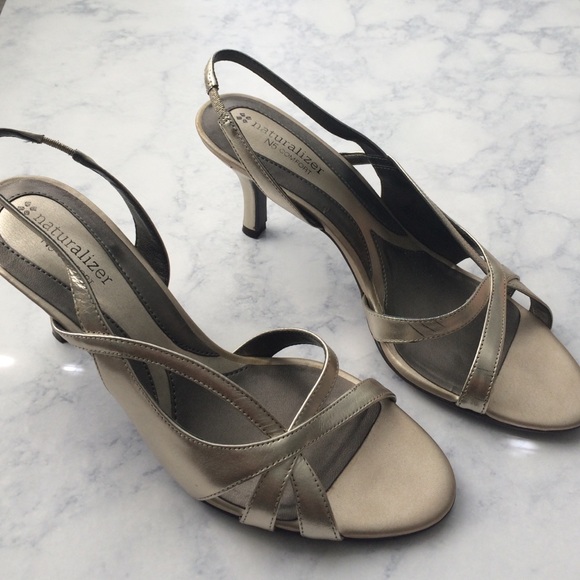 Naturalizer Shoes - Light gold heels Naturalizer Shoes - Light gold heels