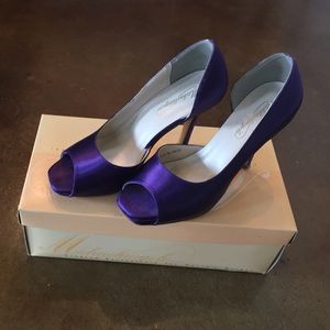 Michaelangelo Purple Heels