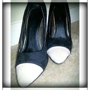 Suede Black and cream heels