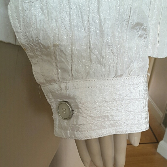 Jacket - Picture 2 of 4