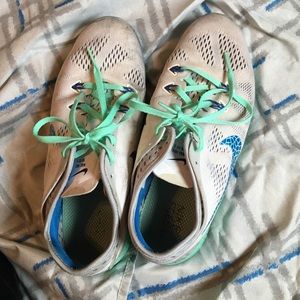 NIKE FREE RUNS 5.0 TRAINING SHOES