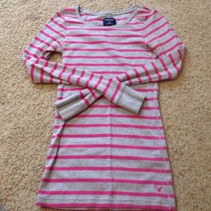 American Eagle LS T-shirt