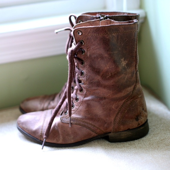 Real Leather Steve Madden Brown Troopa Combat Boot - Picture 2 of 4