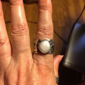 Silpada mother of pearl ring size 8