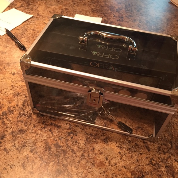 Ofra makeup set