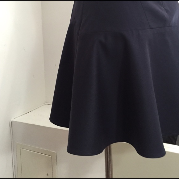 ICB High Twist Body Dress - Picture 3 of 4