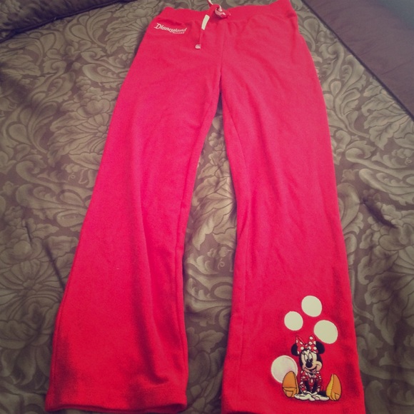 Cute Disneyland sweats💋