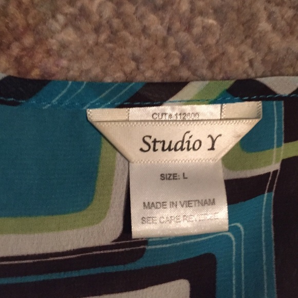 Flutter Sleeve Top - image 2